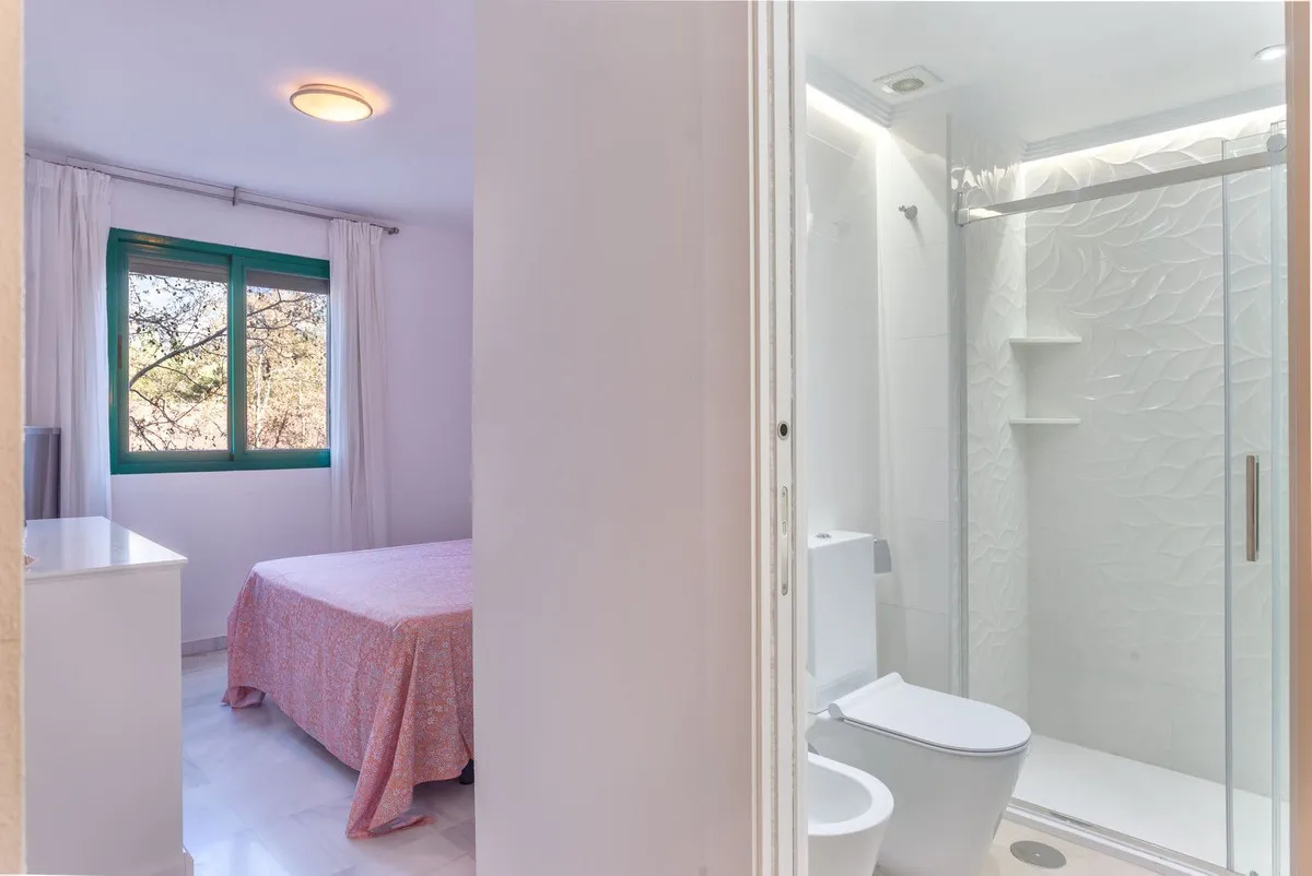 4e154bec-b096-4cd2-ae02-627db401ef5c