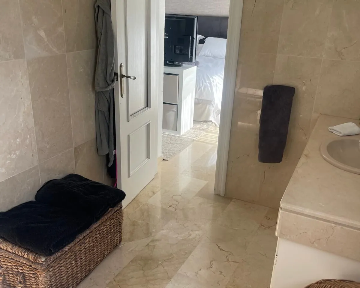 3cc072ea-3ffa-4524-b339-0f5b1f31de22