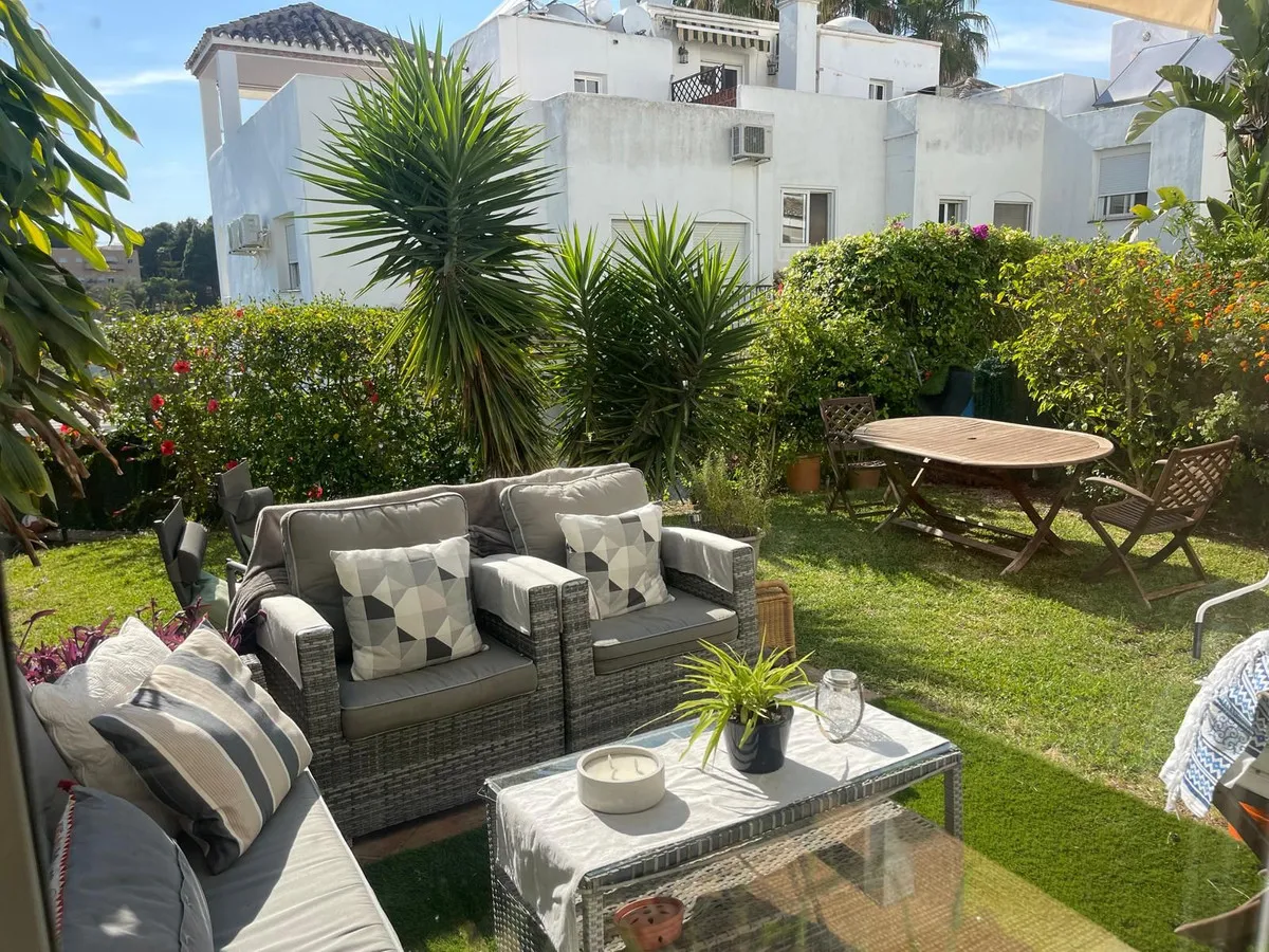 5fd6b72d-d051-4316-ae96-9f3e3bfd66bc