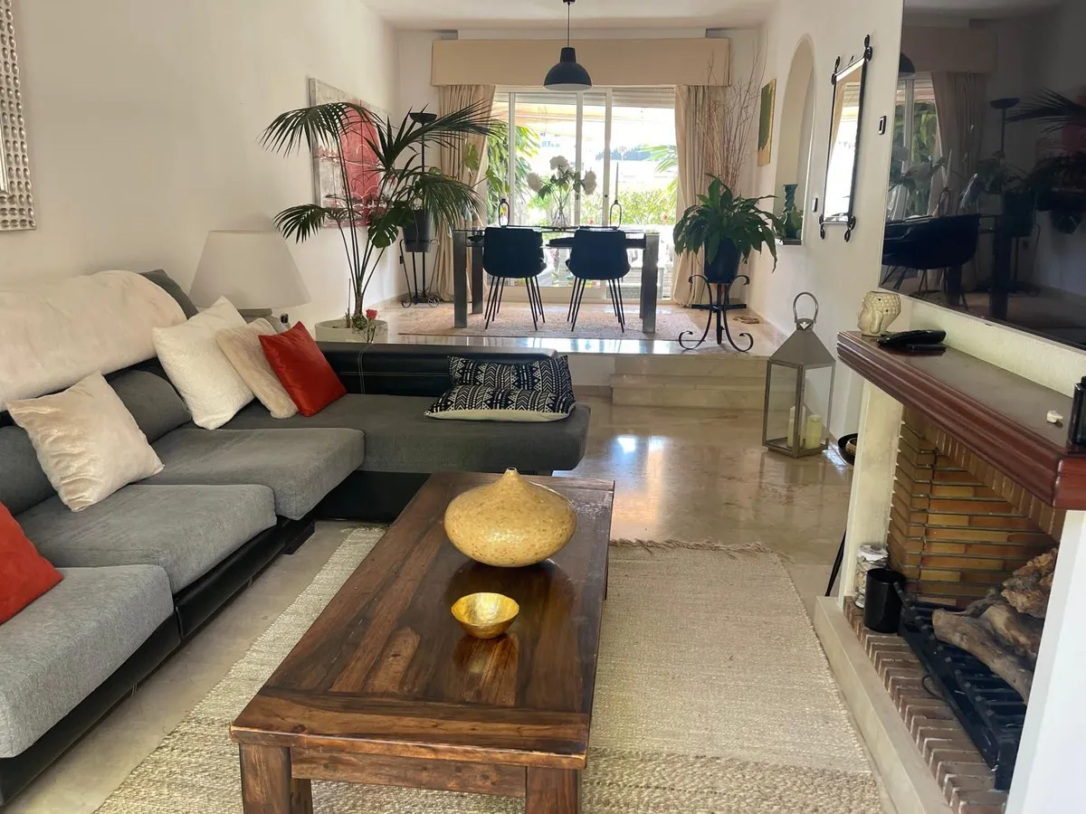 605a00b8-f740-4390-bb14-42fd79825d02