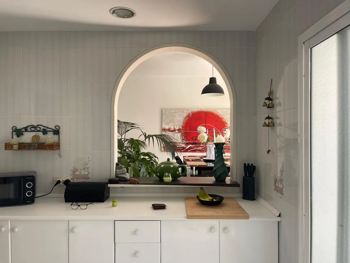 77e1b17b-7607-48ba-b1a4-d3a98dff64d7