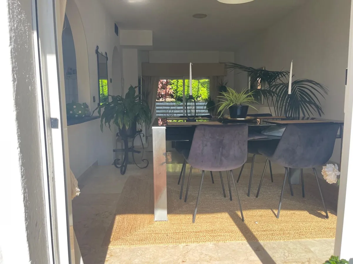 889c2f4e-3ca4-4609-8d54-59cab8370f39