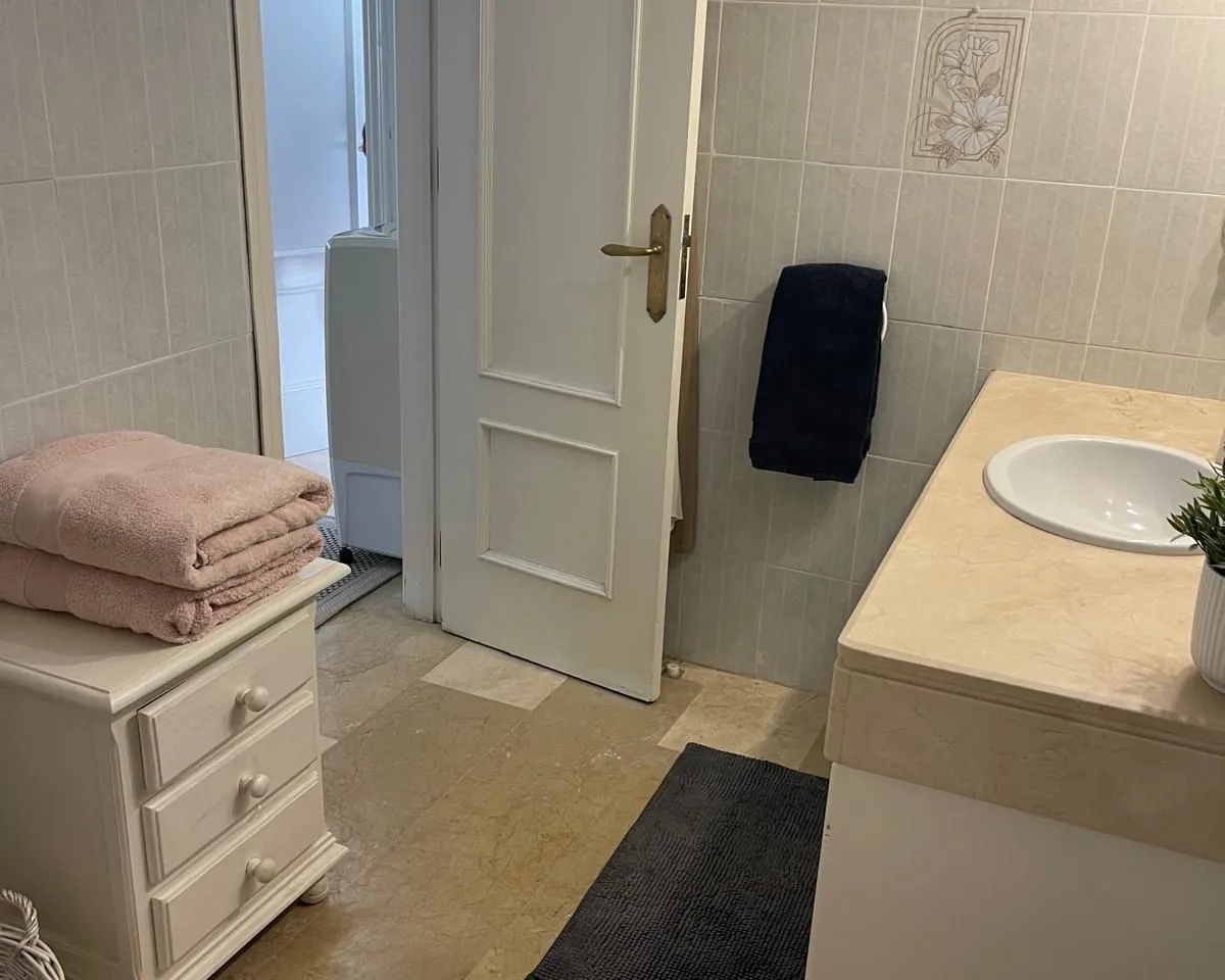 93c4c310-43ab-4c6b-8e25-c9463ebe09f6