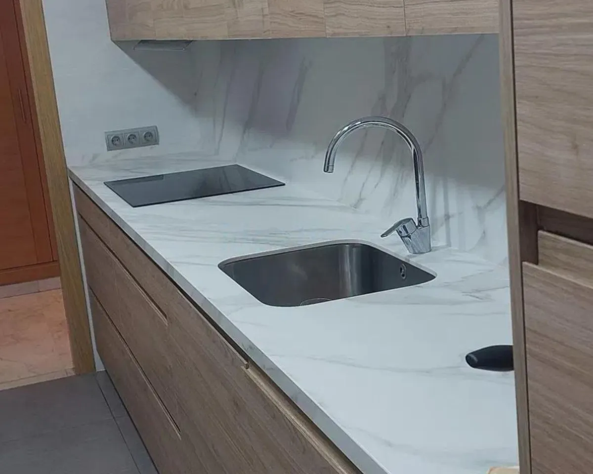 89db2528-2707-4c0e-b9bc-88a59beb8a41