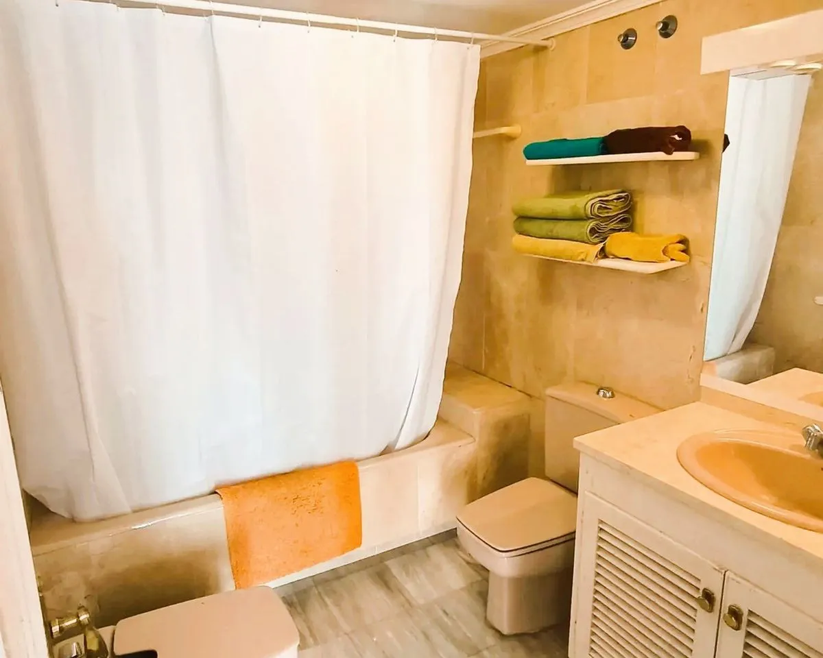 0ed99488-1b87-4dbb-b8f3-47e42c631f0b