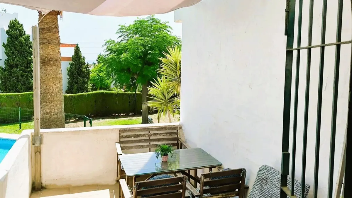 5b47adea-bb93-415c-a56f-0b0f5f31f0dd