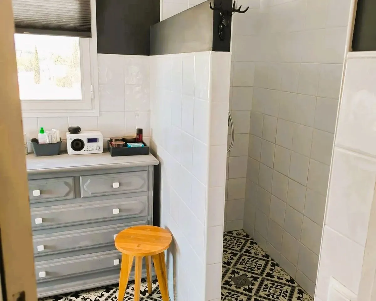 adfb3619-3718-49aa-85e1-79e849d7ec3d