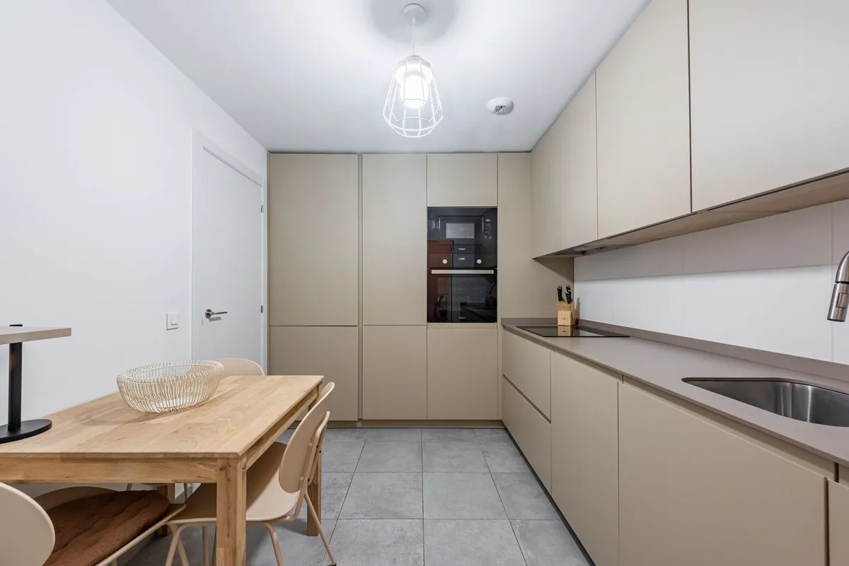 538de183-3226-438f-8823-63e1a27393fb