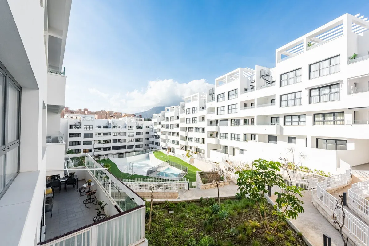 efc30da8-2696-49ba-9a59-2a8e4ea866a9