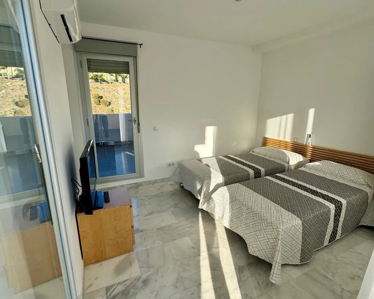 7119f038-cb58-4c9b-b93e-83cd59f27b4a