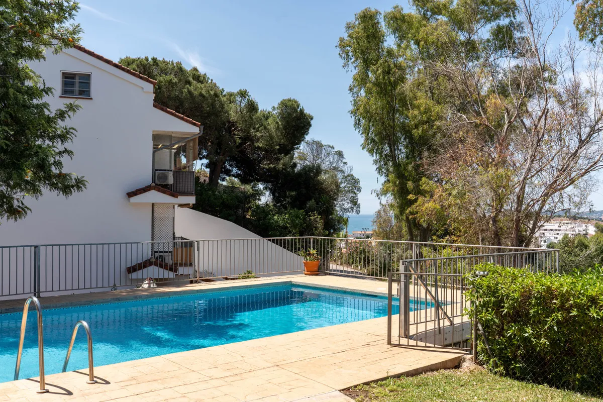 6c58347b-203d-41b1-b1dc-4b44329ce514