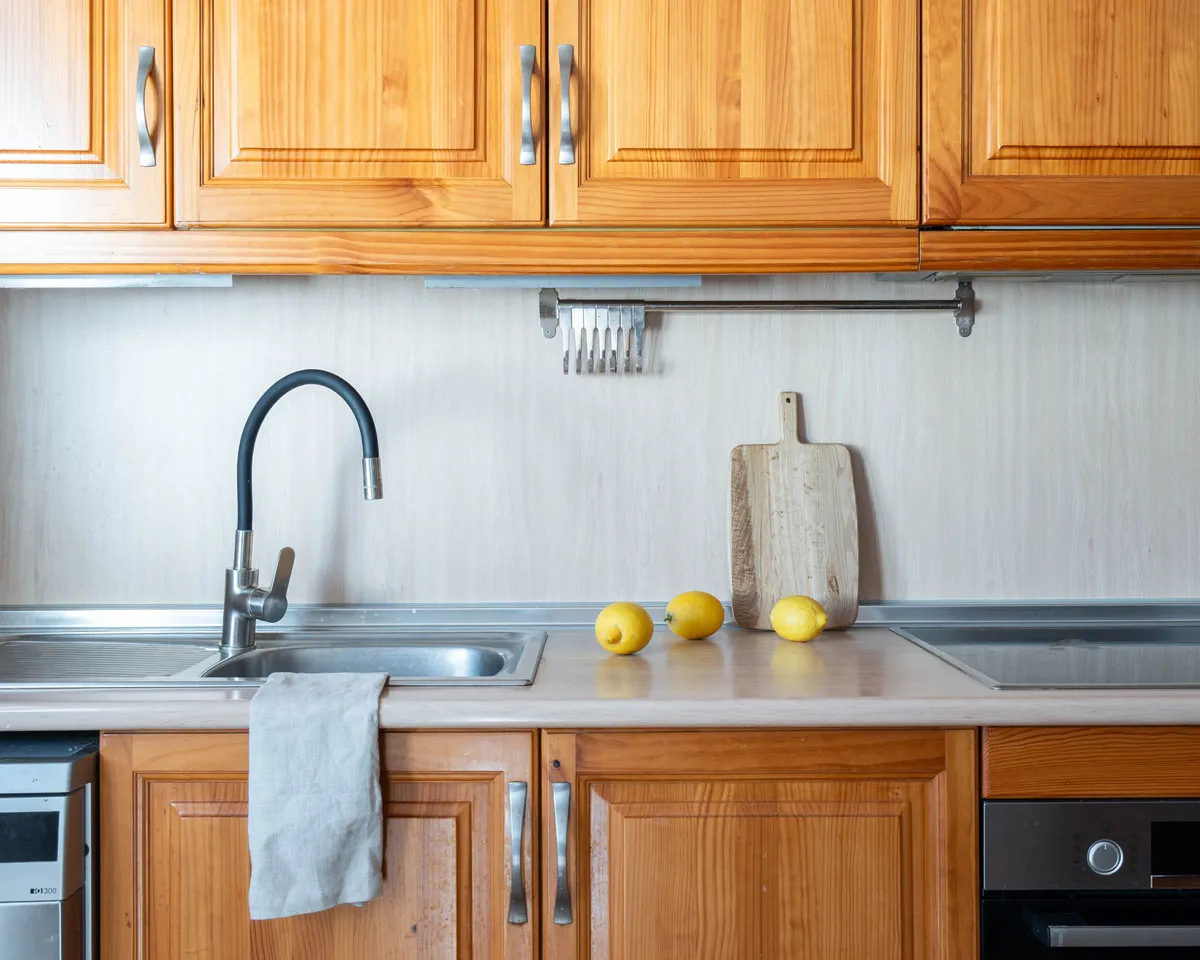 f0a8bfb7-3edc-423b-a18f-bc1606319d90