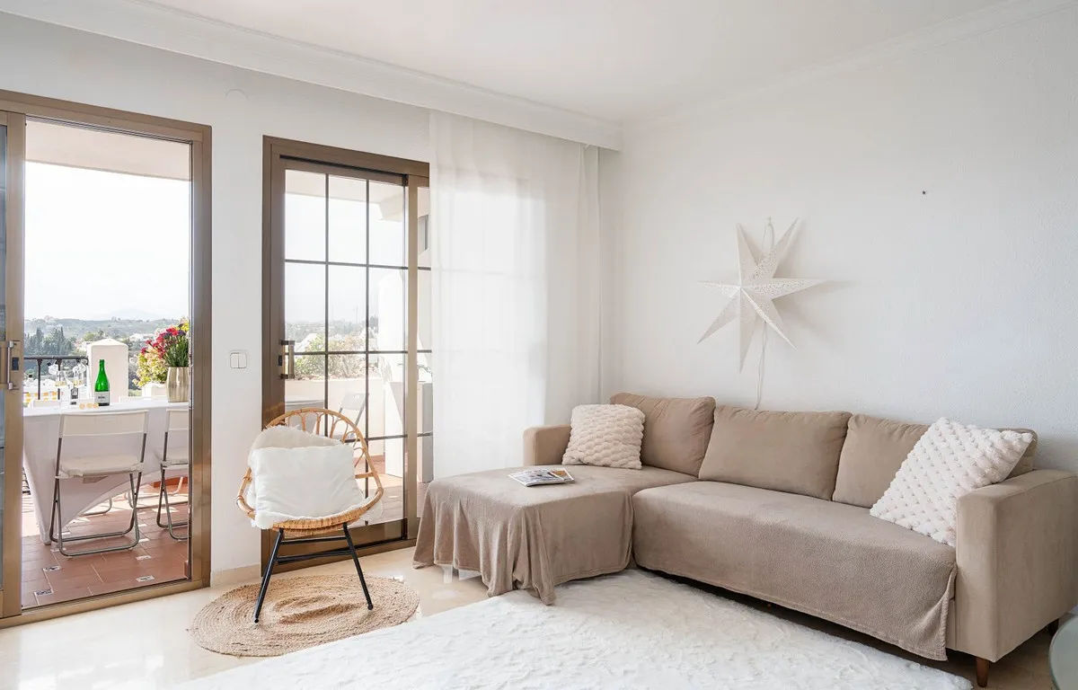 1923a215-5bc5-4f84-938e-d8fd27440a29