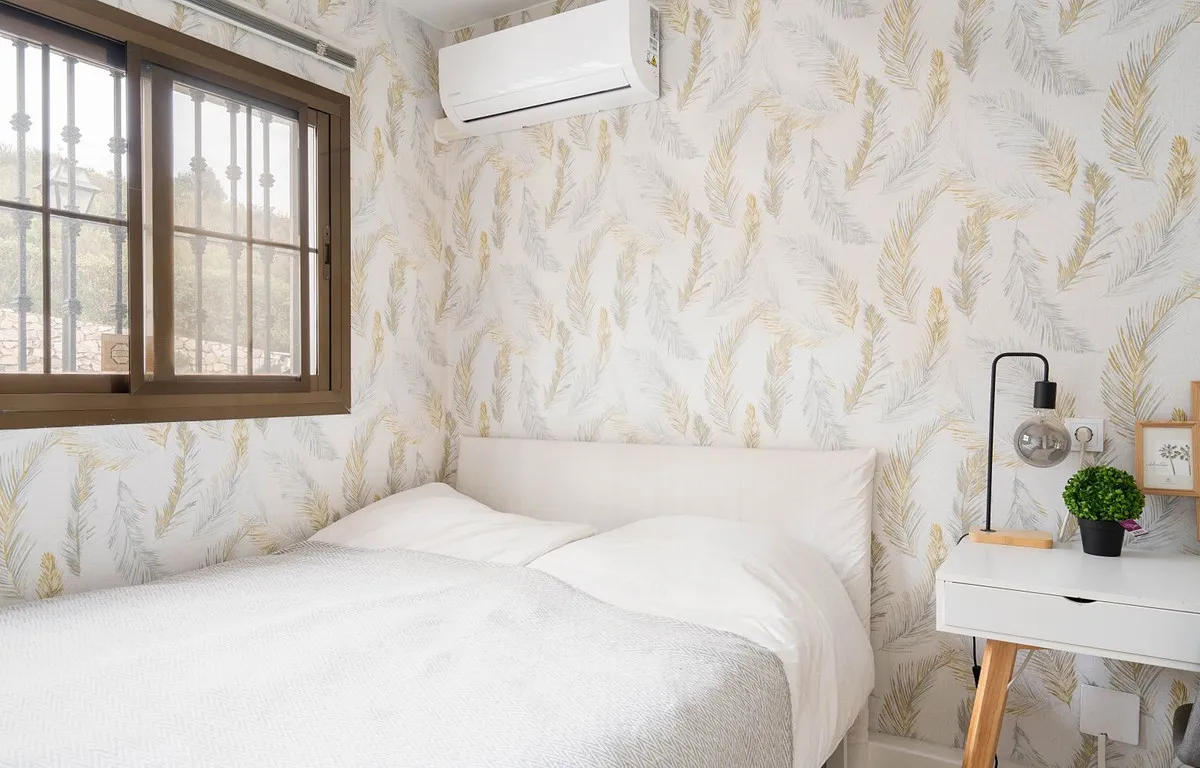 a8af09f1-aa9f-4b39-9c7d-a2a8d6d448d1