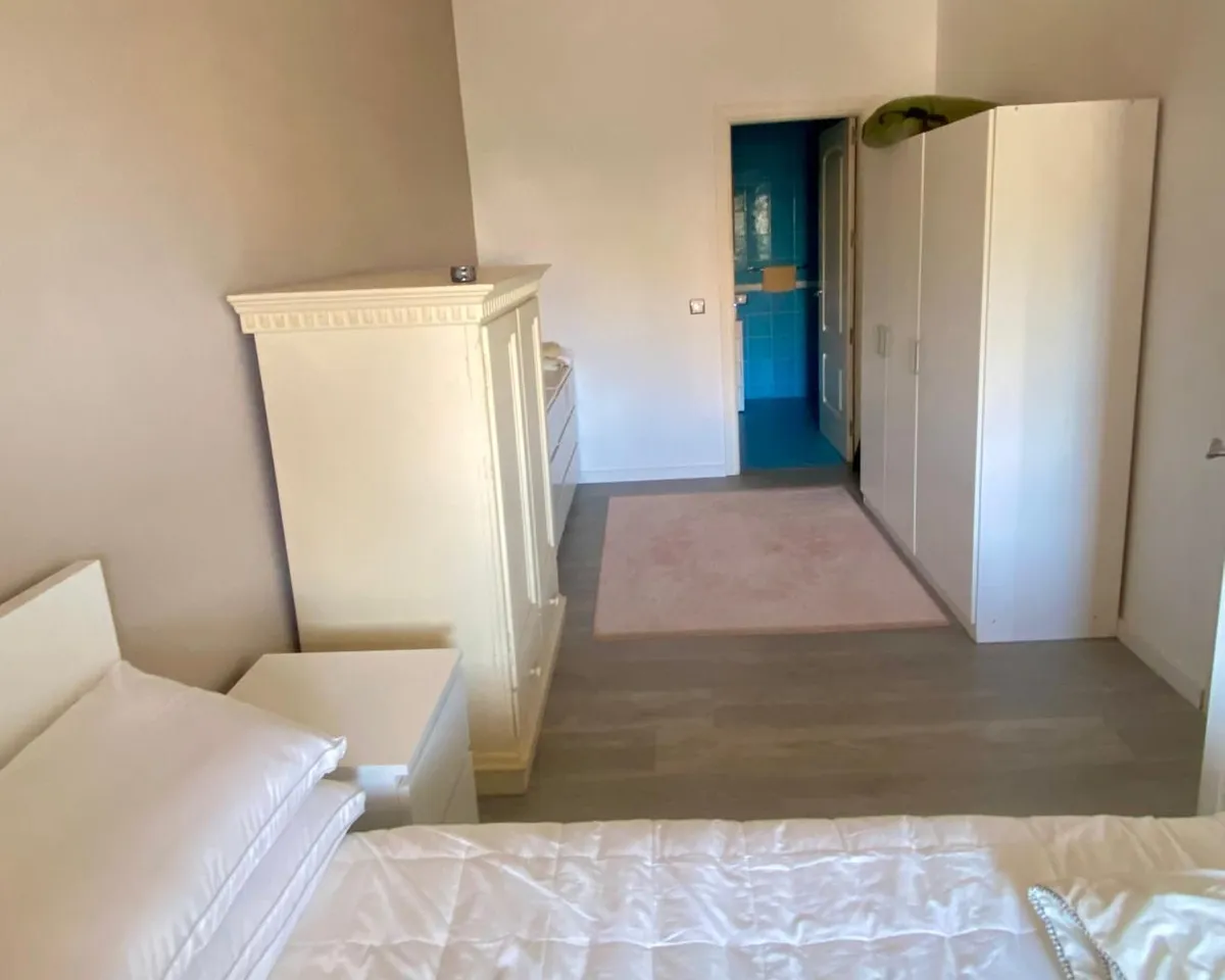 2f04aeca-0034-42f0-8011-7c63f3b113ba