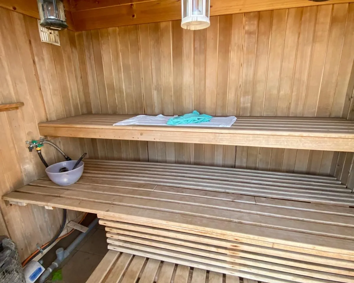 5d333c5e-2940-4cb0-9ae5-5715451a0d79