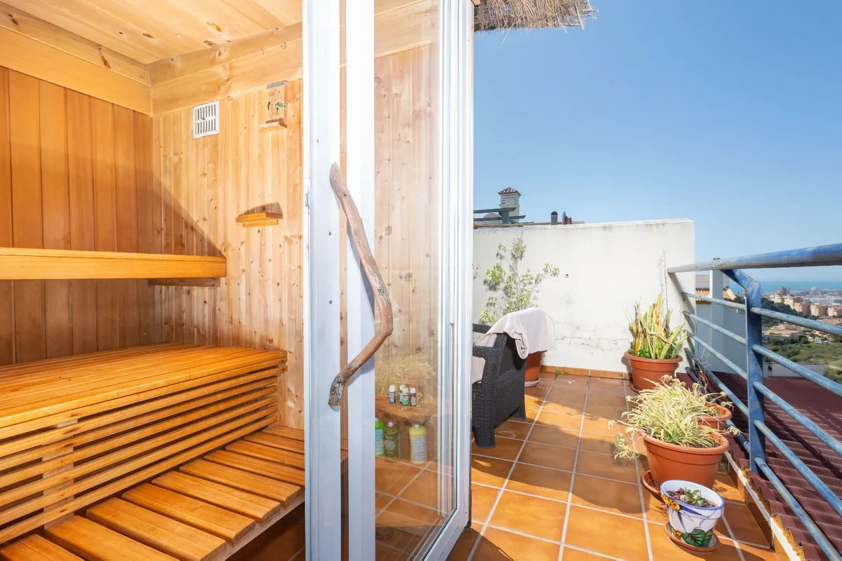 fcecf874-98b3-469e-960d-5d0032c948d1