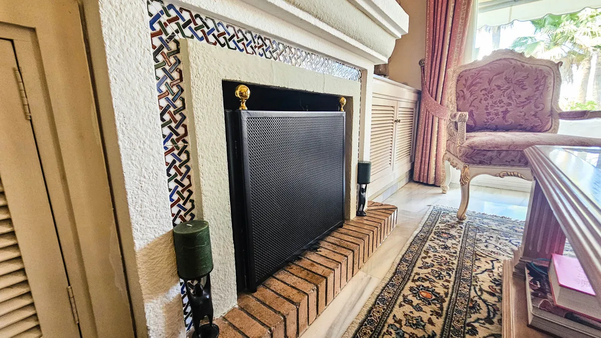 c1d8730d-6cd5-4c1d-85ff-cc8d059e0f34