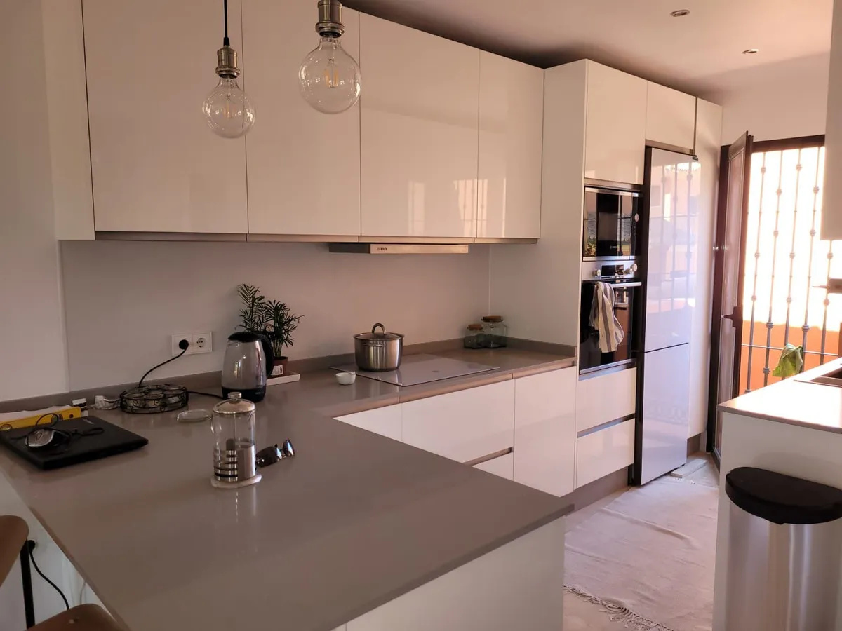 25e36d0e-4860-4cf4-a1b9-31337182fbfd