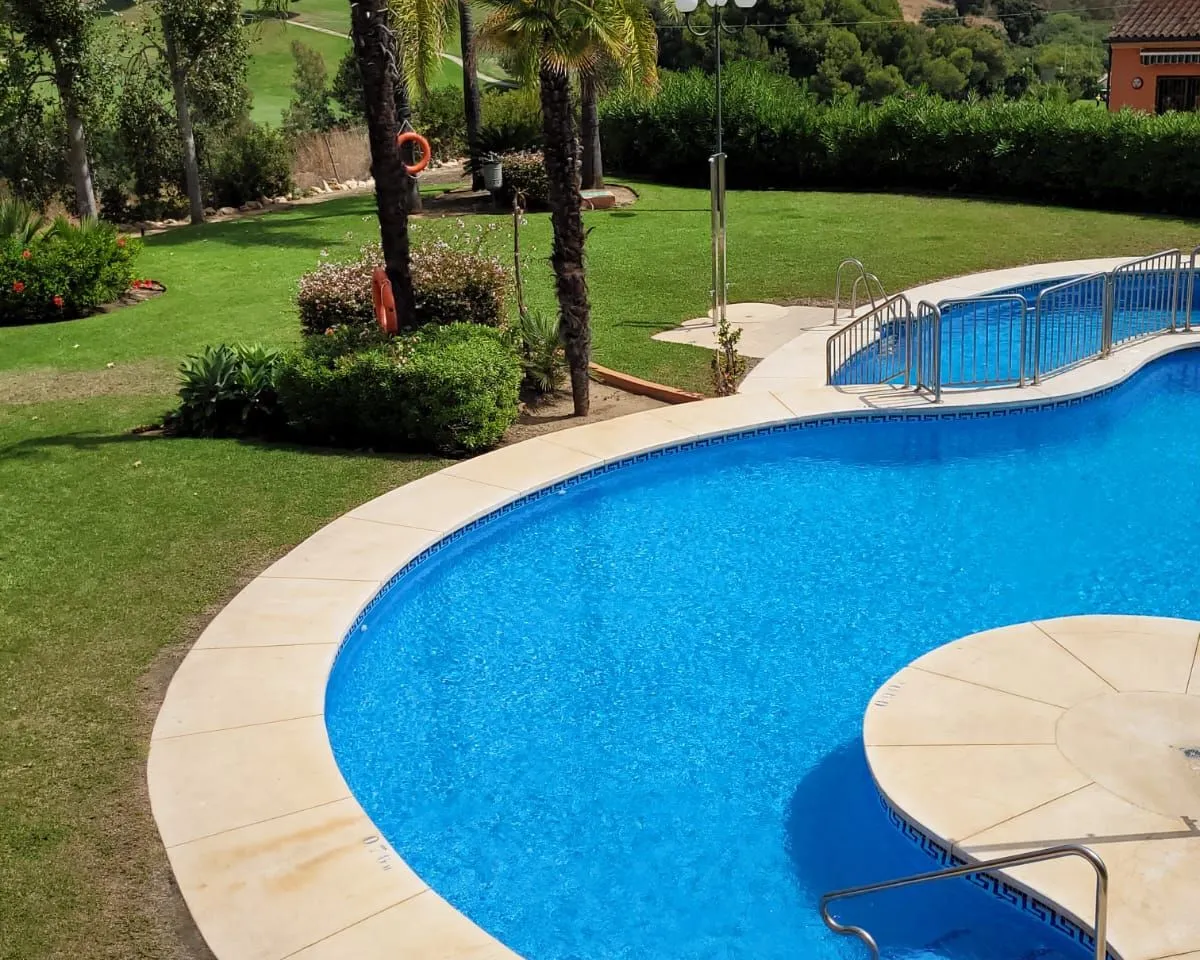 3ef910d8-cca1-4672-8543-e36aaf235e6b