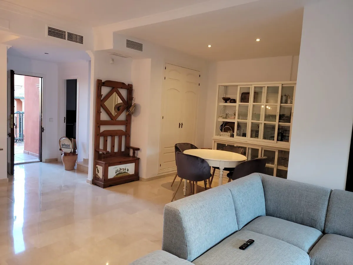 43fa4e83-3423-4607-b372-18bd18bfe29d