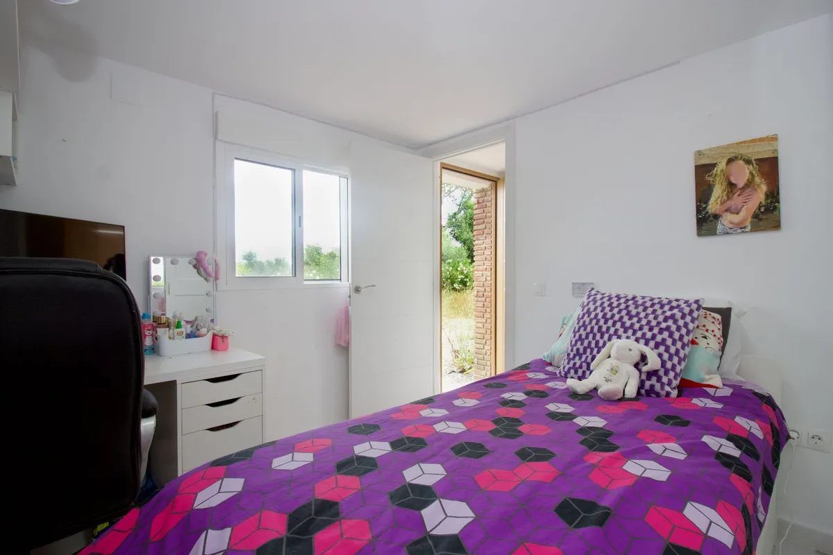 2a8598fc-3fe9-4724-87ef-2bdc0b572b99