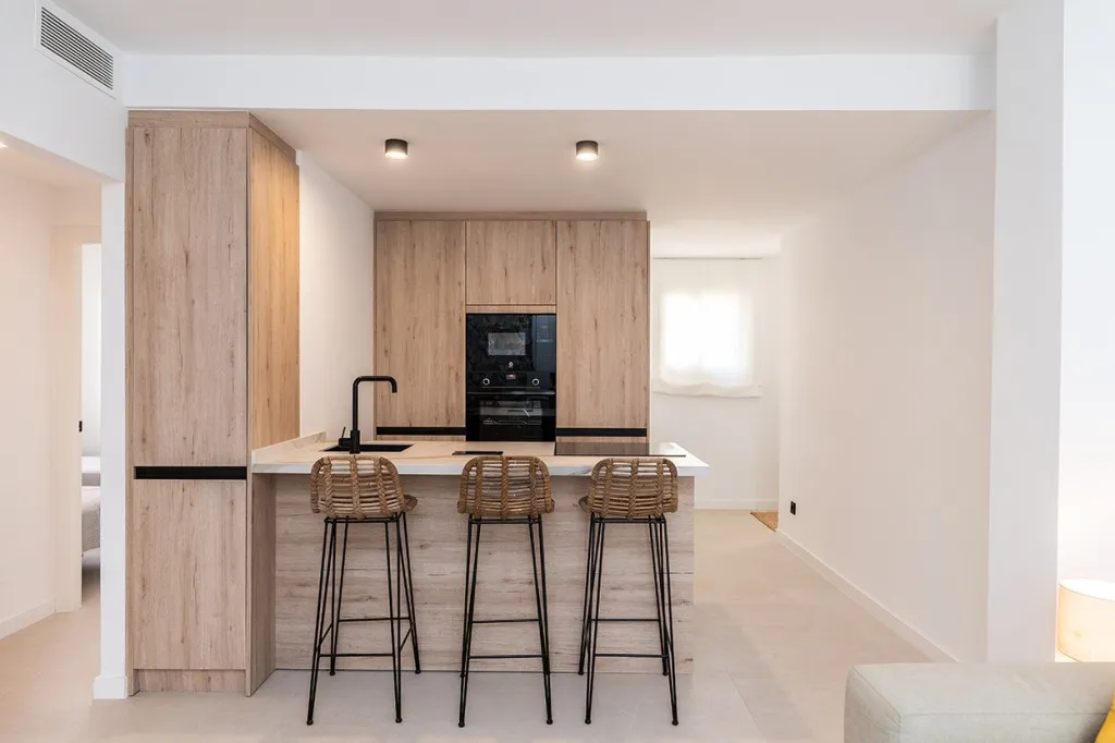 de376ef2-1467-4c44-8abc-742b25446c98