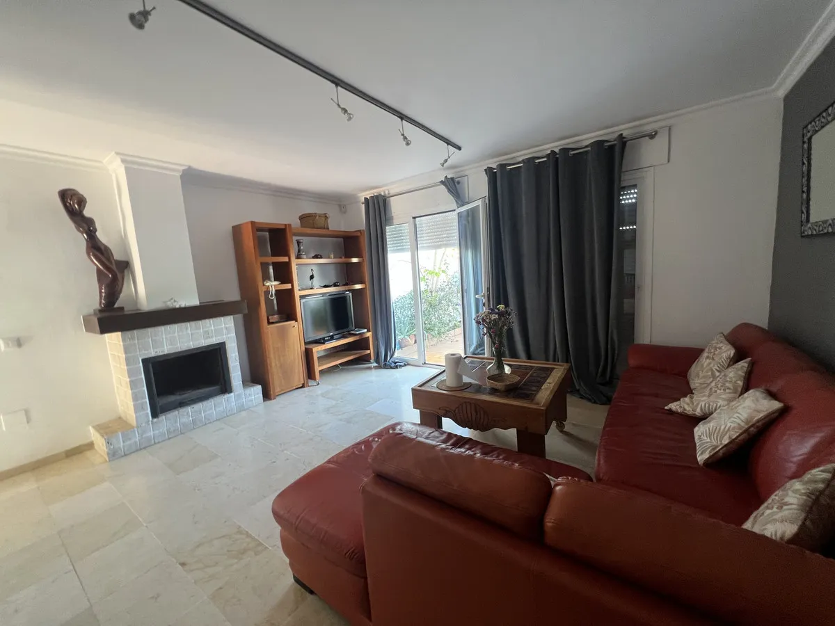 397d49a9-d2c7-4878-945b-a3c400f0b8ed