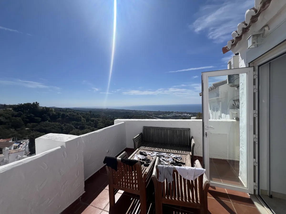 4a904b05-5629-4ed3-b7c0-9c0b0b00f559