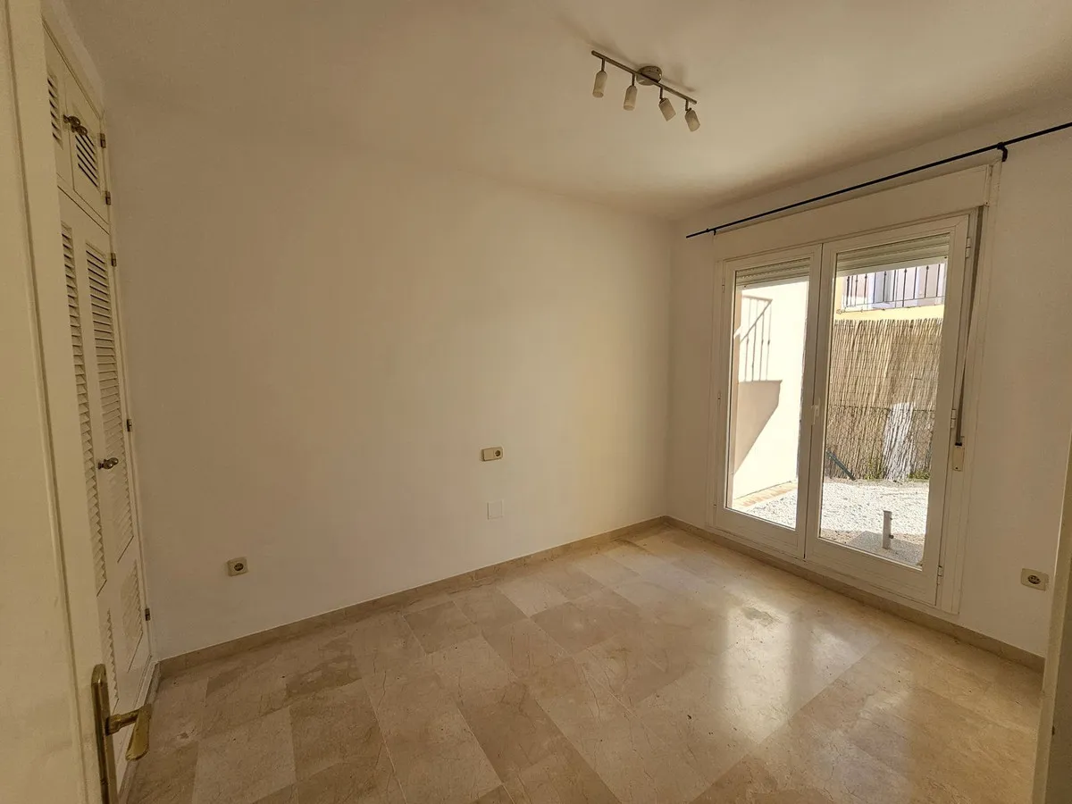 121ea629-fa2e-4b6e-948a-da4b8f089d7a