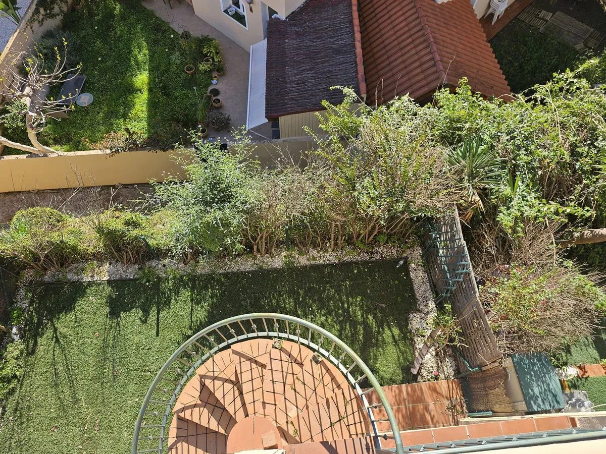 792b05cb-f6c5-4aca-8e14-24859b766bf5