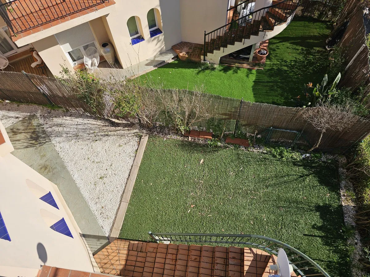 963b0ed8-a4e7-4357-9827-c57ef1c75a09