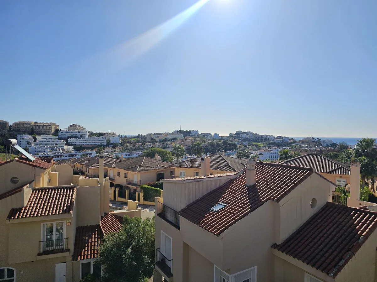 d91aab25-dd81-4200-8d3d-f63029201f48