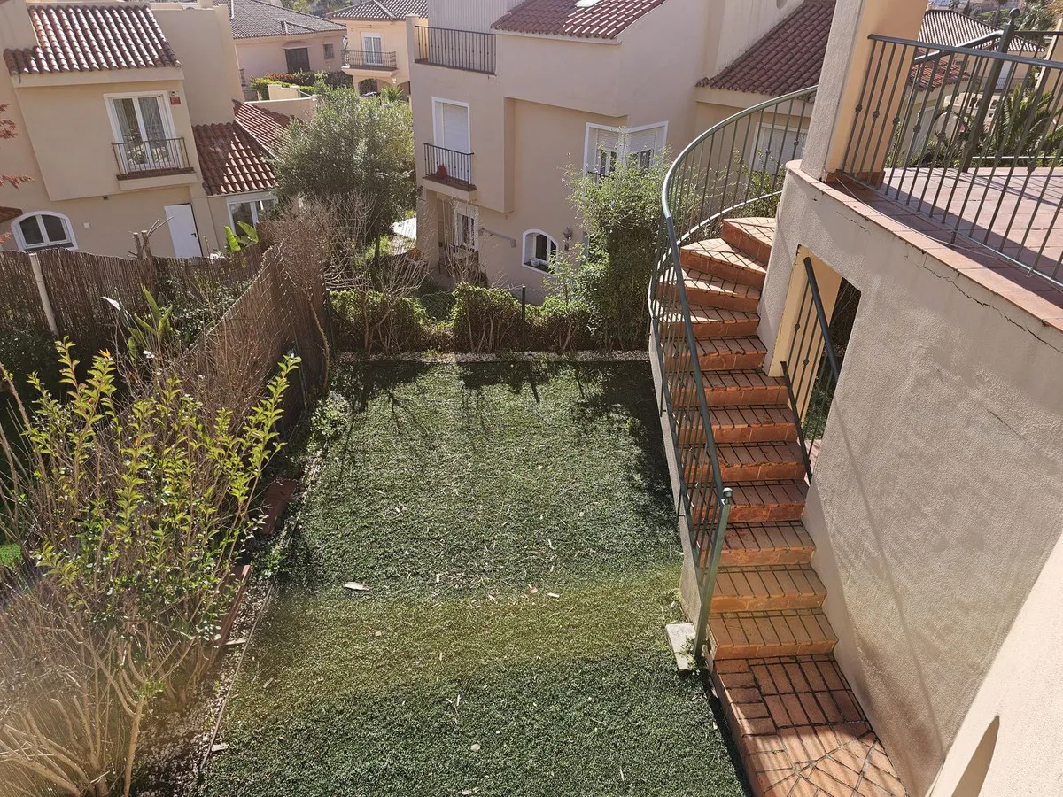 e73ebf6e-56cb-4f79-9b55-8f581ad7709d