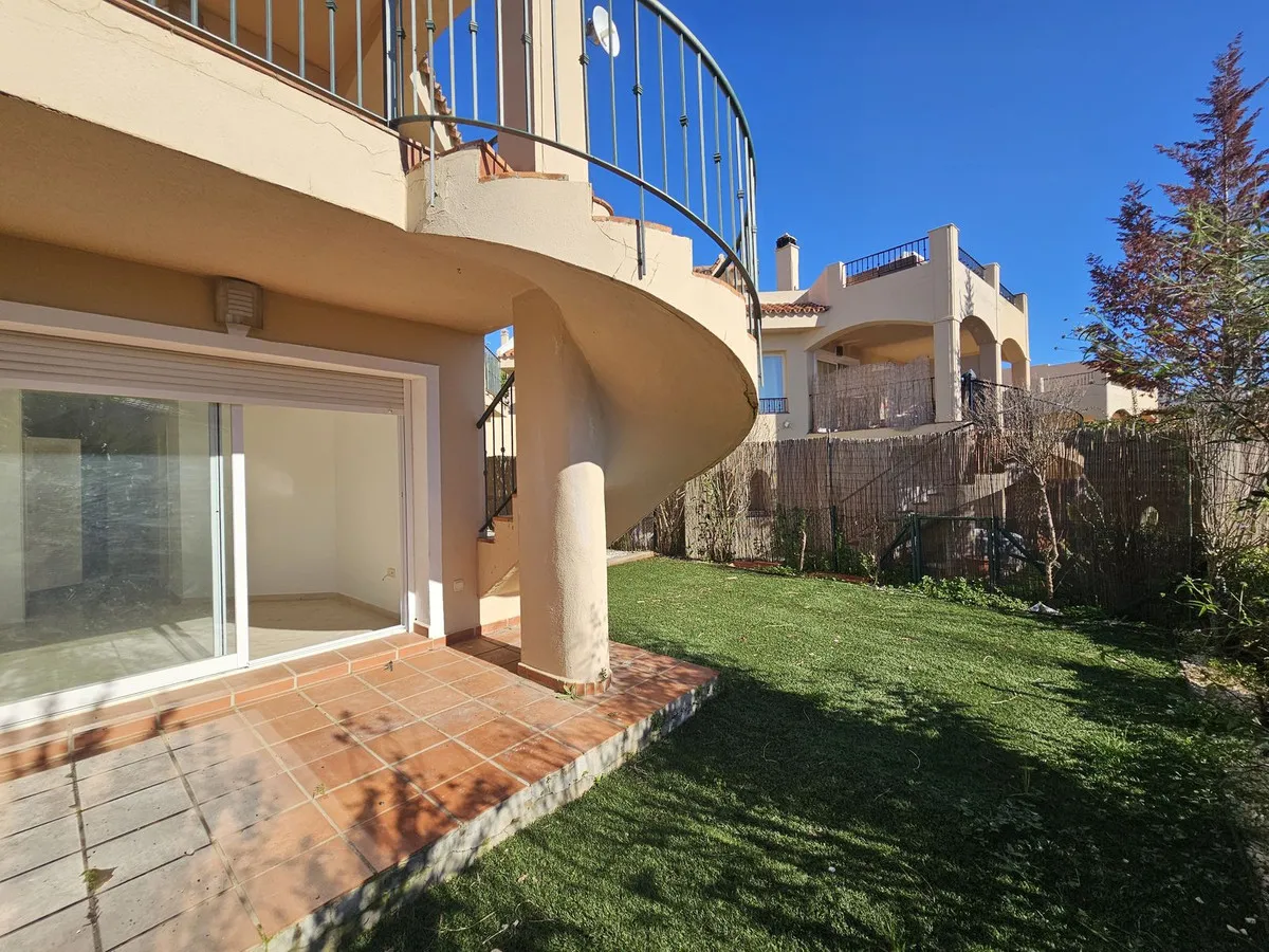 f9e2b3f9-3964-4b0c-bb67-8c3d8d1a089c