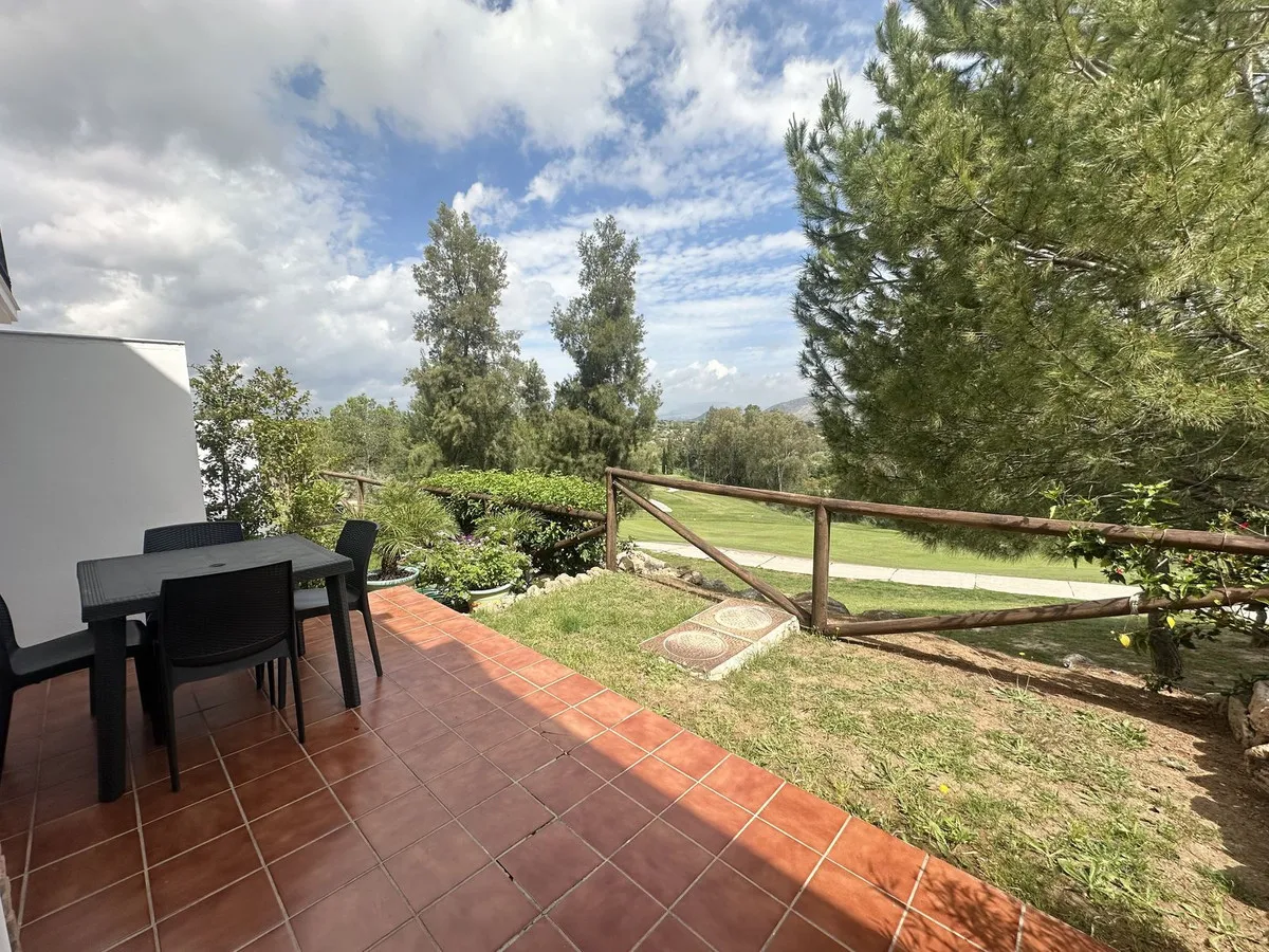 1aeabce4-dcc9-4985-b42e-4bd27b534141