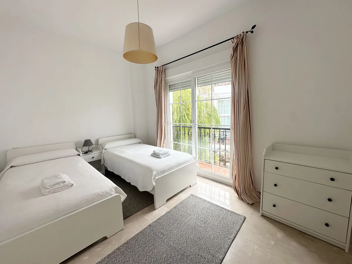 362e5c0f-86e7-4061-b2ca-a6b55104e30d