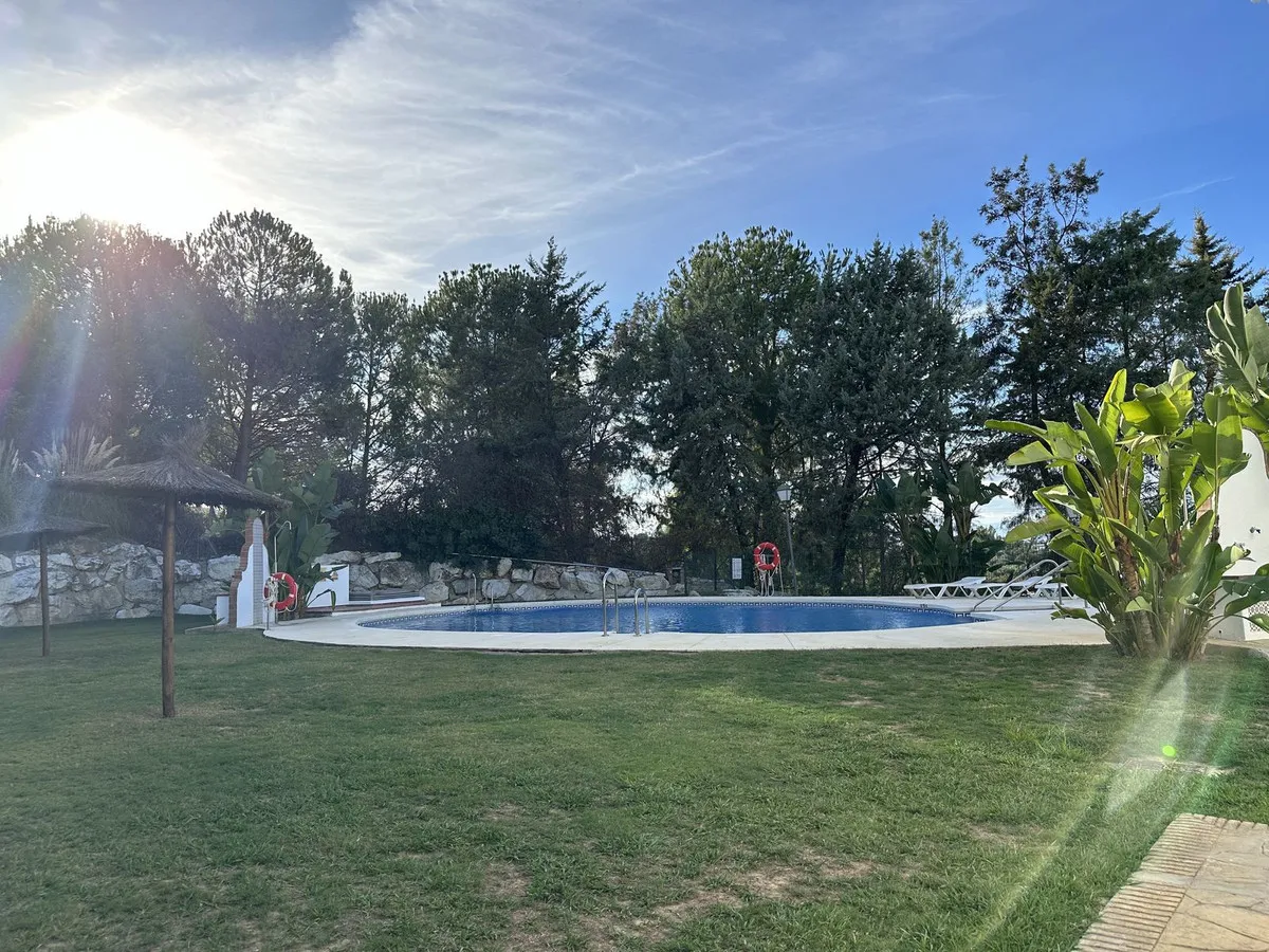 b589d0f7-a6e5-4b98-80fa-e429851fb77e