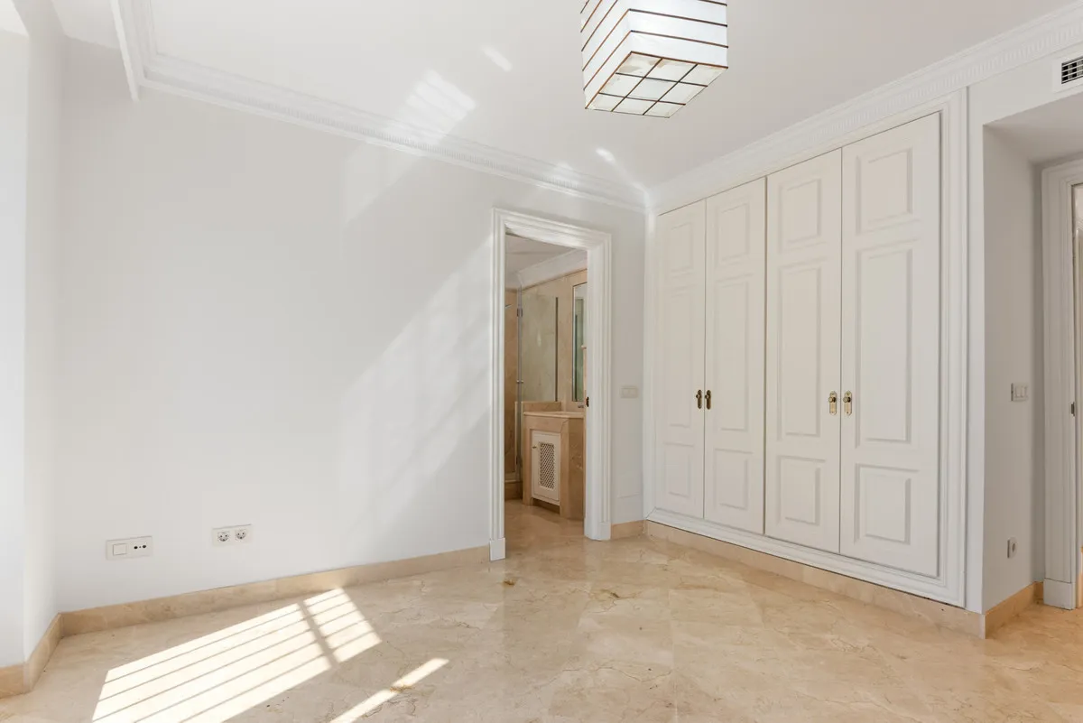 2f1f671e-de89-4ae7-8e6c-7706e20a12ea