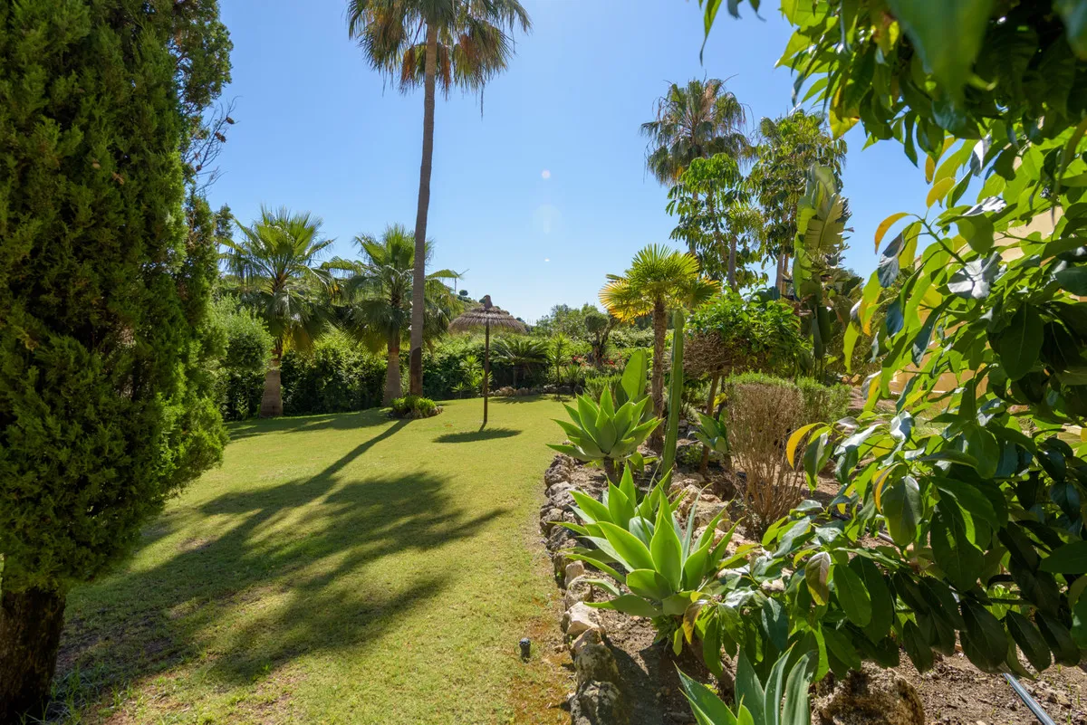 c49333b0-6e85-4a18-a0db-b5ef6178b3df