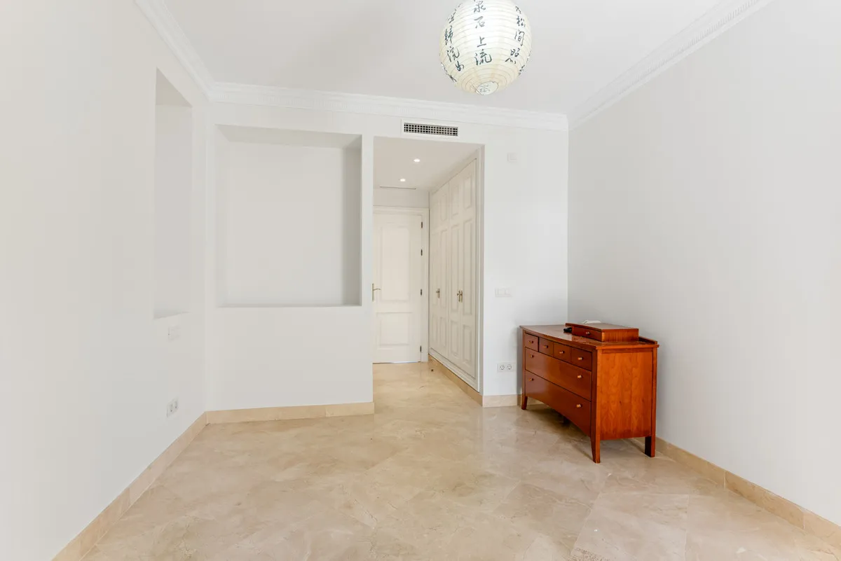 dd0cd3ef-d09f-4523-8e02-24d6ca04ce3f