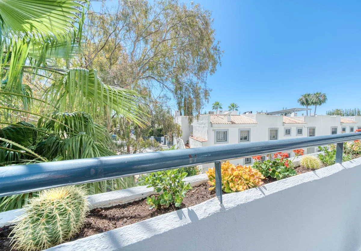 6c62c972-f76b-4daf-9001-720bed80271f