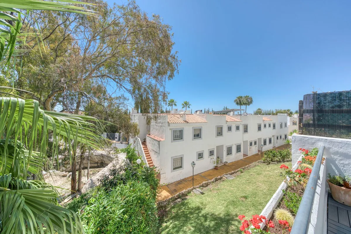 c67ddde4-57a7-44c0-9dd6-1ba7b1df7976