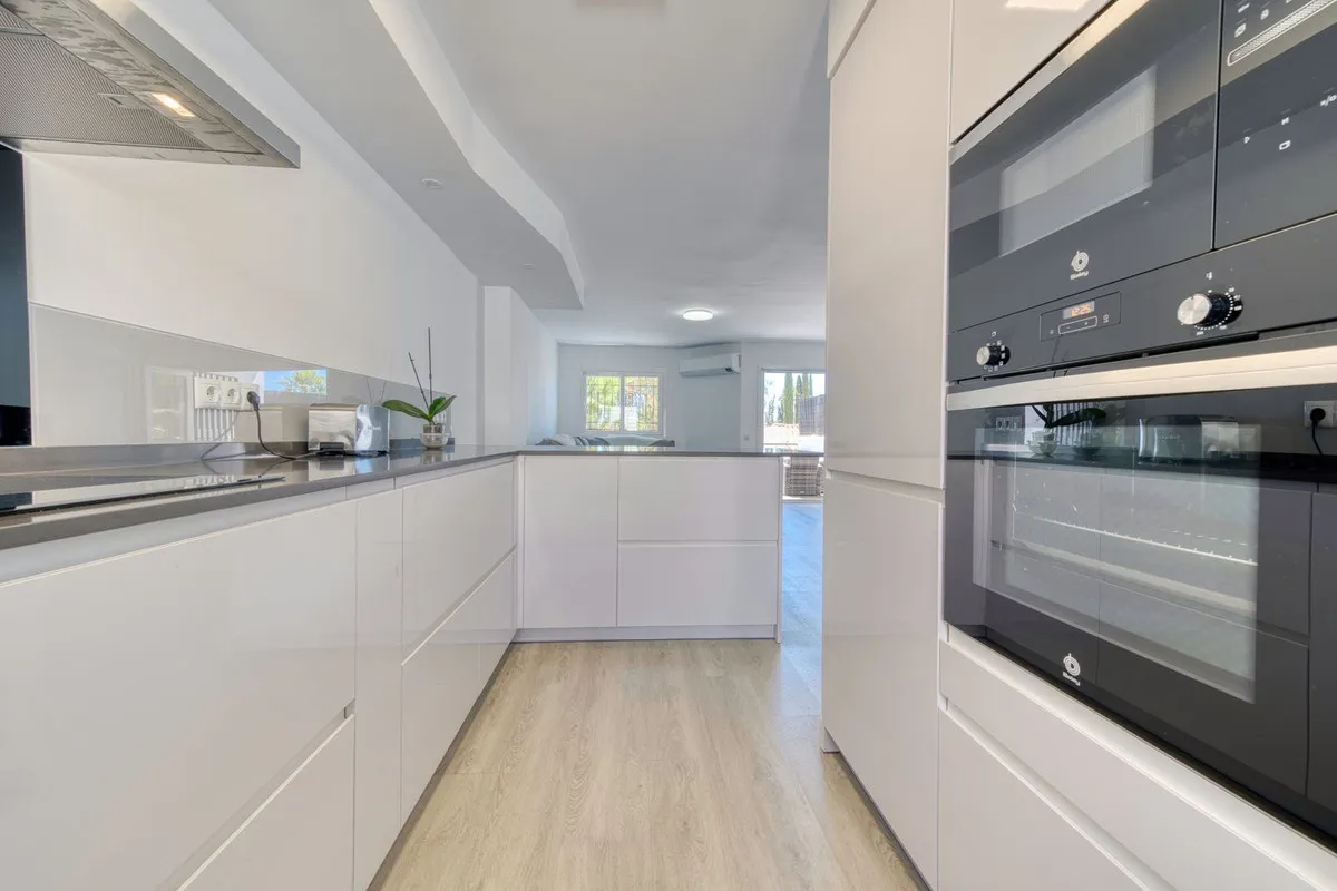 dd22cb91-2ebb-4b29-9970-0a2634dc0d35