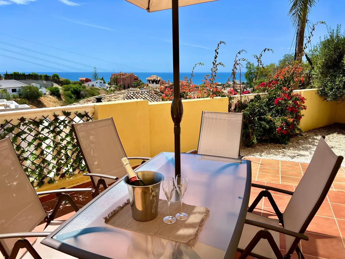 61ef39ed-81bc-4d73-b3e2-990e2cb433e2