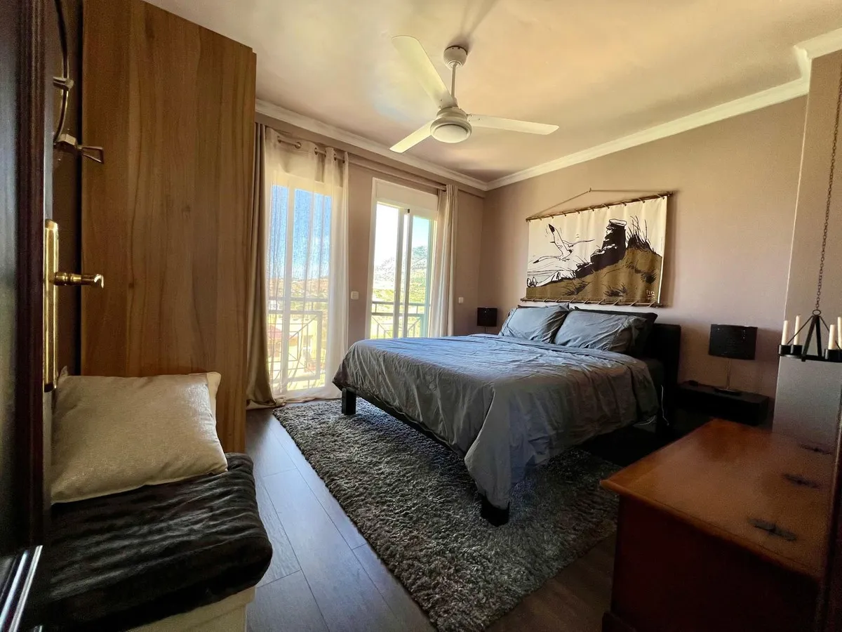 a72d3f3d-28c7-4722-8cfb-45ddae456578