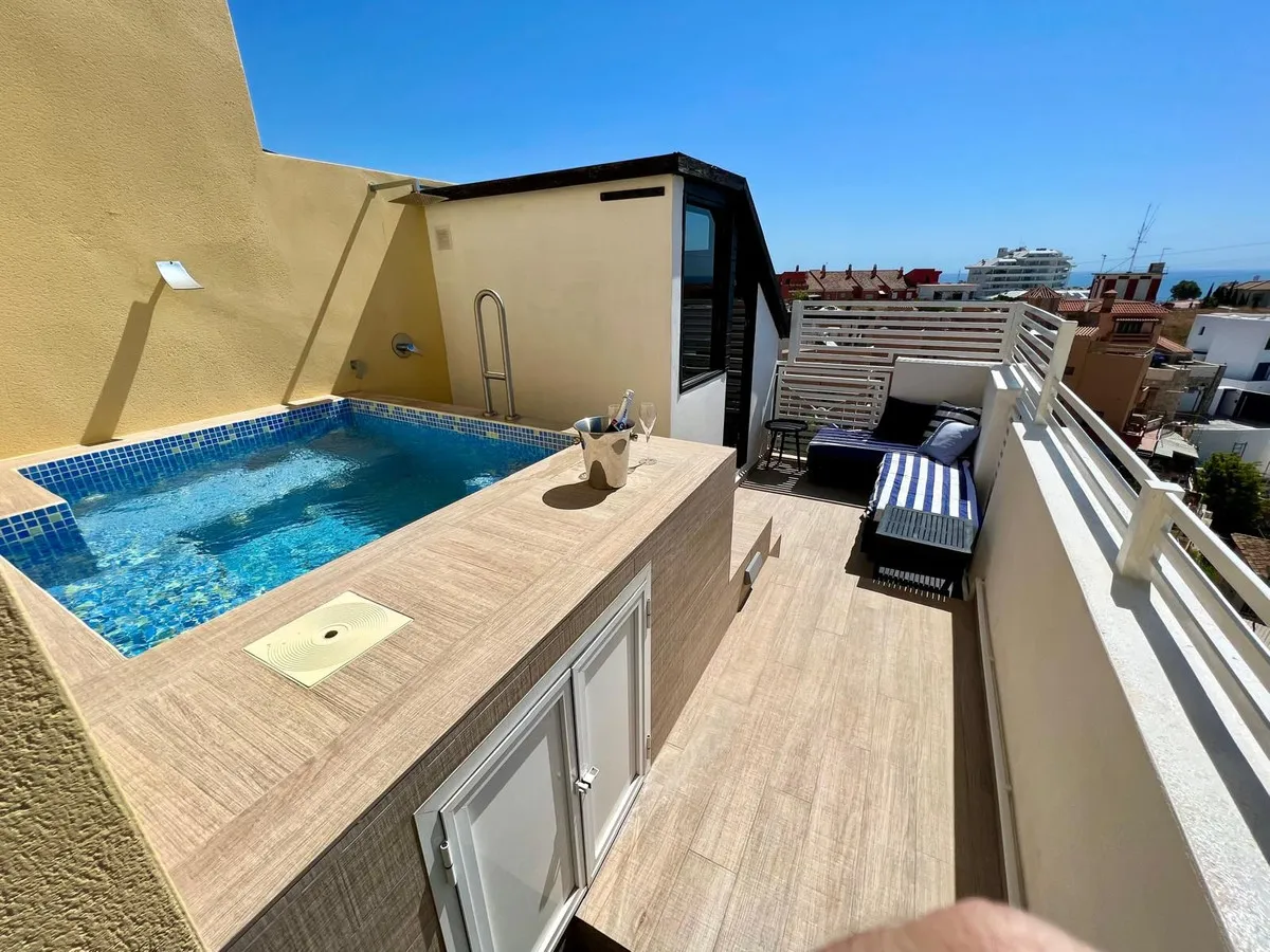 e96d3f12-721f-4be7-96e5-81dc99e85987