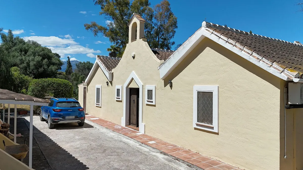 021594d1-8957-4ef2-8275-41025a38d3ca