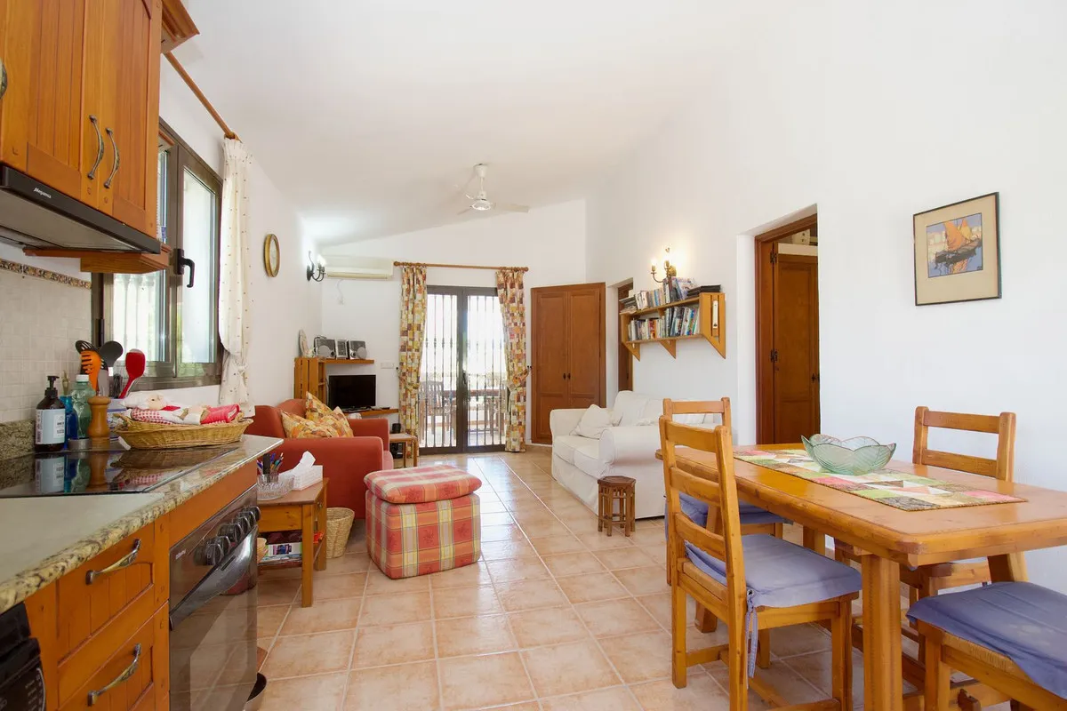 61f8fc60-98ec-44f0-ab9e-3beaaaa4e32a