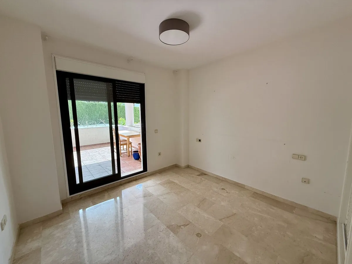 68754302-17d5-47b9-8e56-7fc24eb64c62